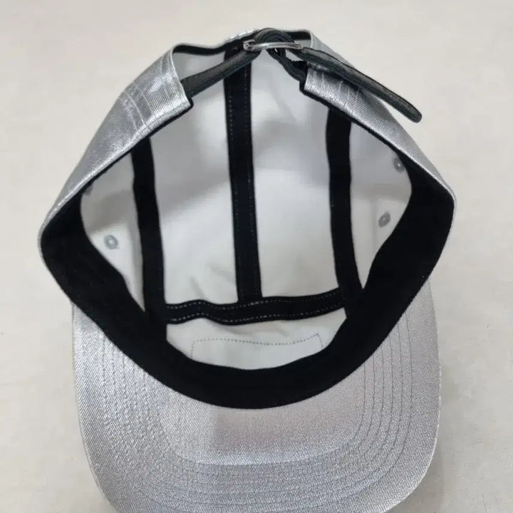 [SOLD OUT] 슈프림 워시드 치노 트윌 캠프캡 실버