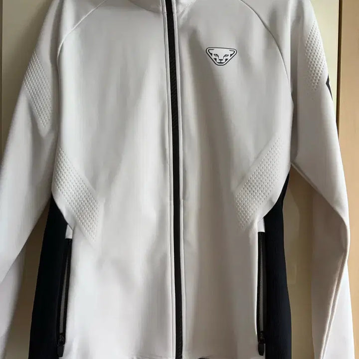 [BUNJANG] Dynafit Training Top XL / 다이나핏 트레이닝복