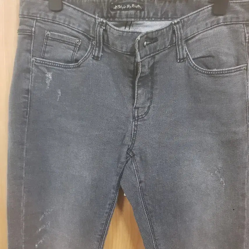 [BUNJANG] Black Denim Skinny Jeans (Size 26) / 블랙 데님 스키니진(26)