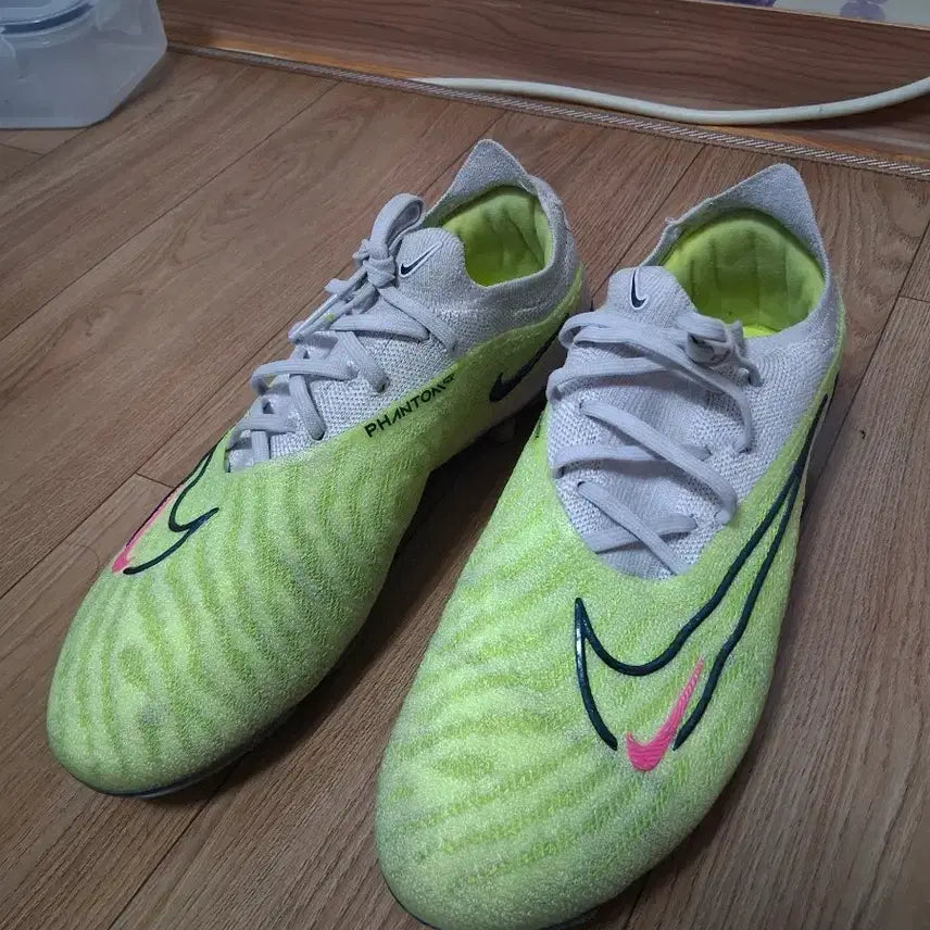 [BUNJANG] Nike Phantom AG Soccer Cleats (Size 255) / 나이키 팬텀 AG. 255