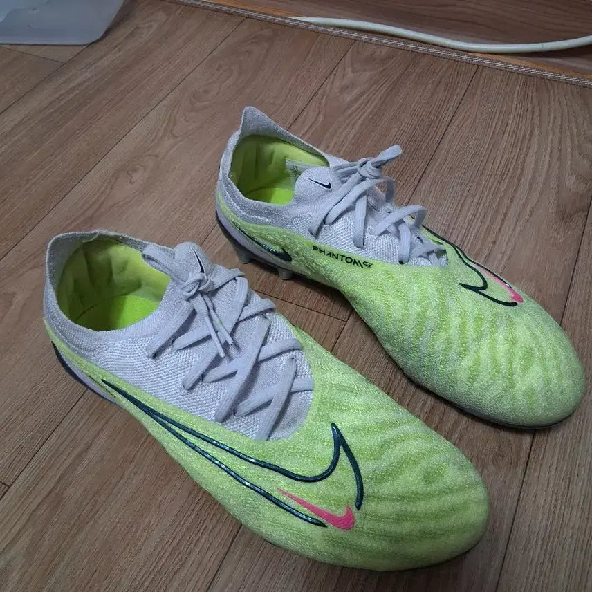 [BUNJANG] Nike Phantom AG Soccer Cleats (Size 255) / 나이키 팬텀 AG. 255