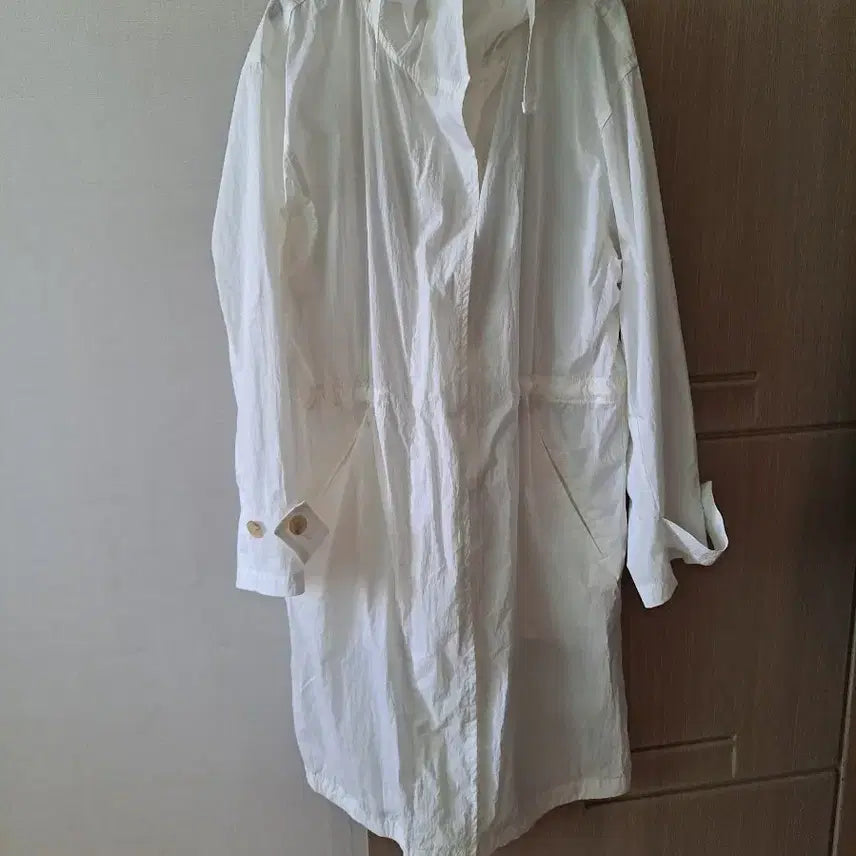 [SOLD OUT] 후드 바람막이