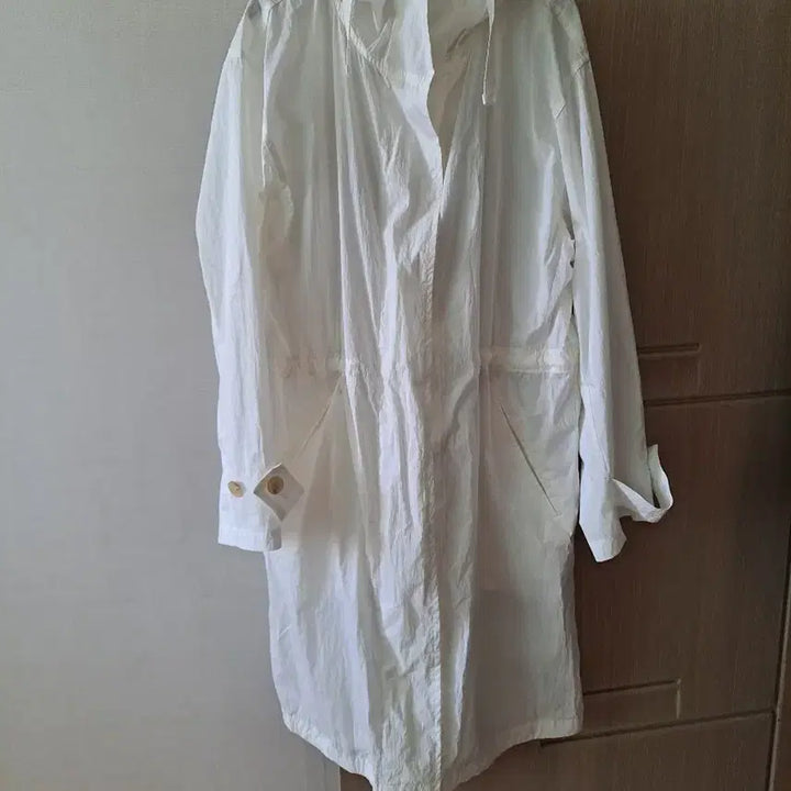 [SOLD OUT] 후드 바람막이