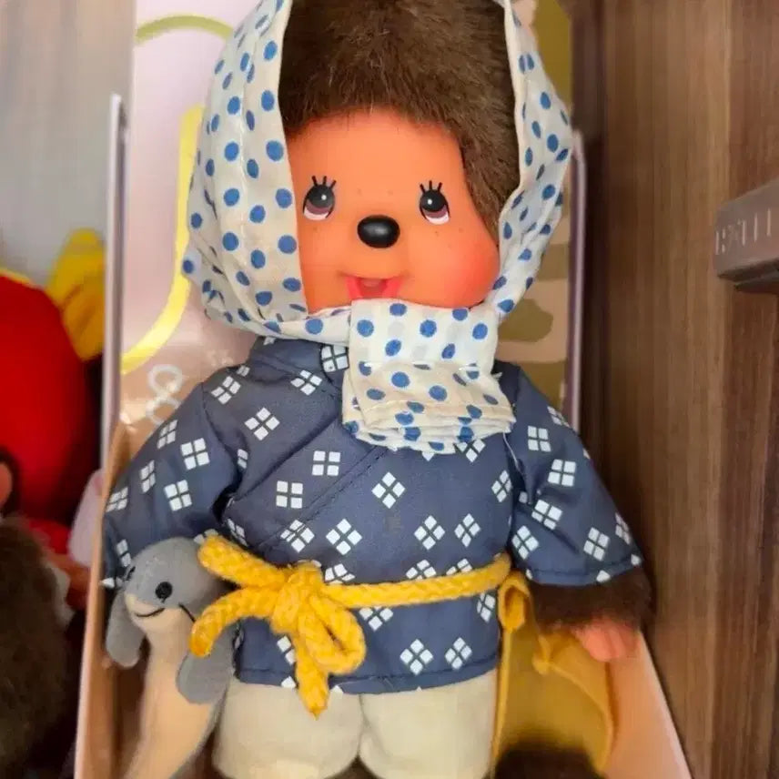 [BUNJANG] Monchhichi Loach Plush / 미꾸라지 몬치치