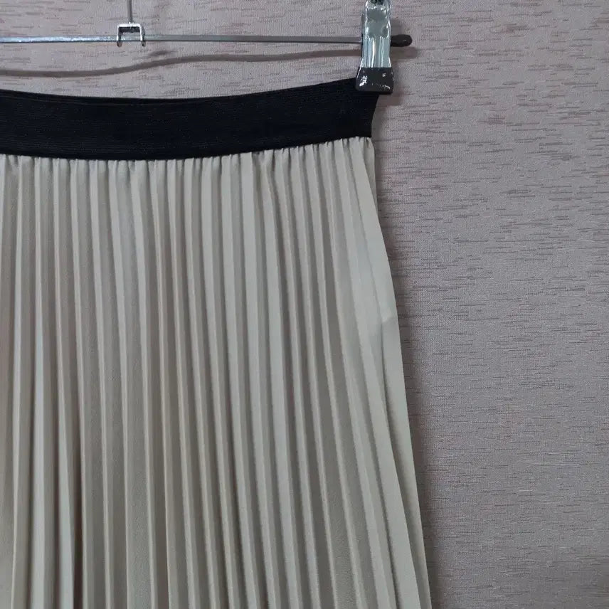 [BUNJANG] Coincoz Beige Pleated Skirt / B5-8/코인코즈 베이지 플리츠 스커트 여성