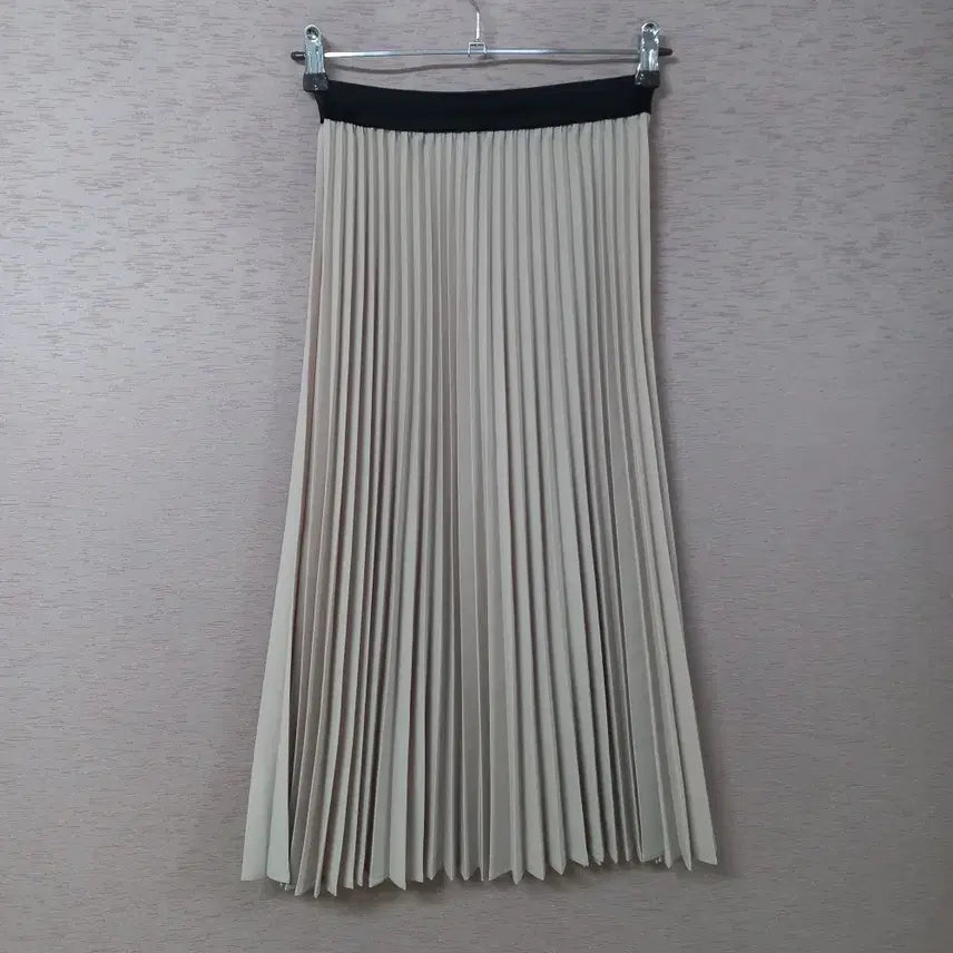 [BUNJANG] Coincoz Beige Pleated Skirt / B5-8/코인코즈 베이지 플리츠 스커트 여성