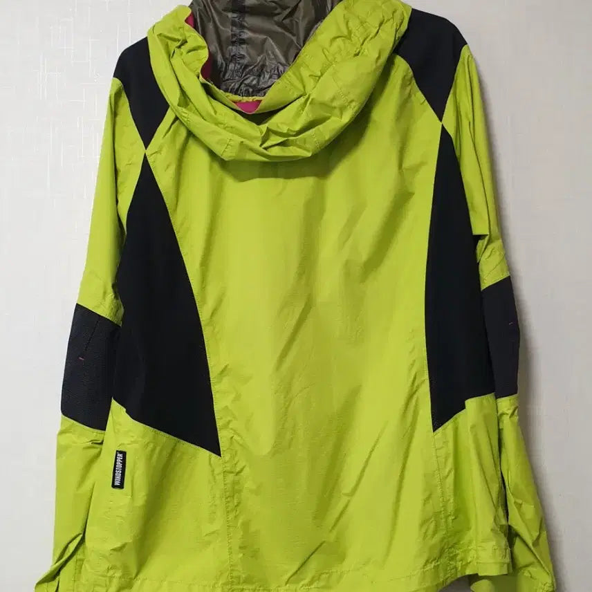 [BUNJANG] Millet Windbreaker Jumper Size 100 / 밀레 바람막이 점퍼 100사이즈 