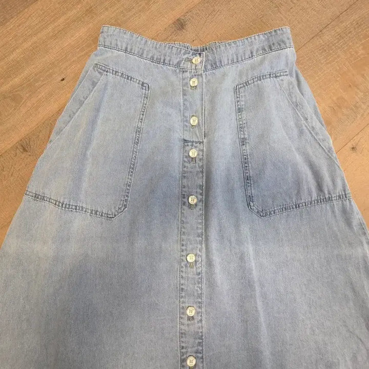 [BUNJANG] Thursday Island Light Wash Denim Maxi Skirt / 써스데이아일랜드 데님스커트
