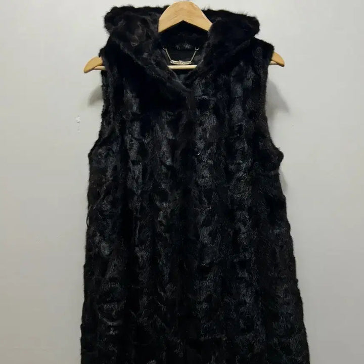 [BUNJANG] Olivia Mink Fur Vest Size 100 / 올리비아 밍크 퍼 조끼 100사이즈