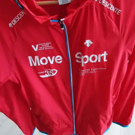 [BUNJANG] Descente Move Sport Windbreaker Red Size 55 / 데상트 Move Sport 바람막이 레드55