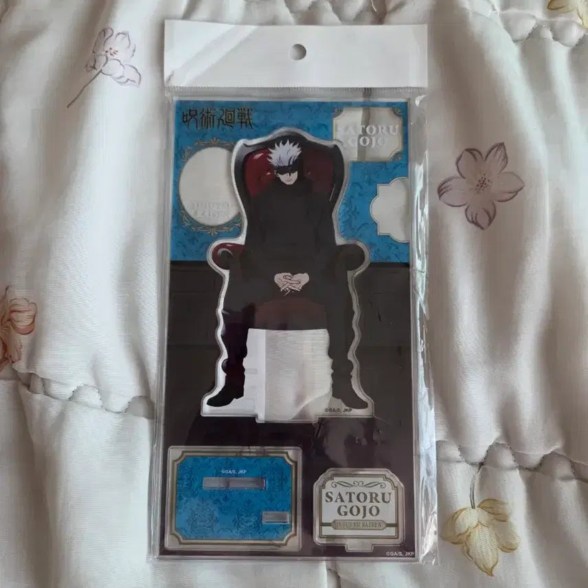 [BUNJANG] Jujutsu Kaisen Satoru Gojo Red Chair Acrylic Stand / 주술회전 고죠 사토루 레드체어 아크릴