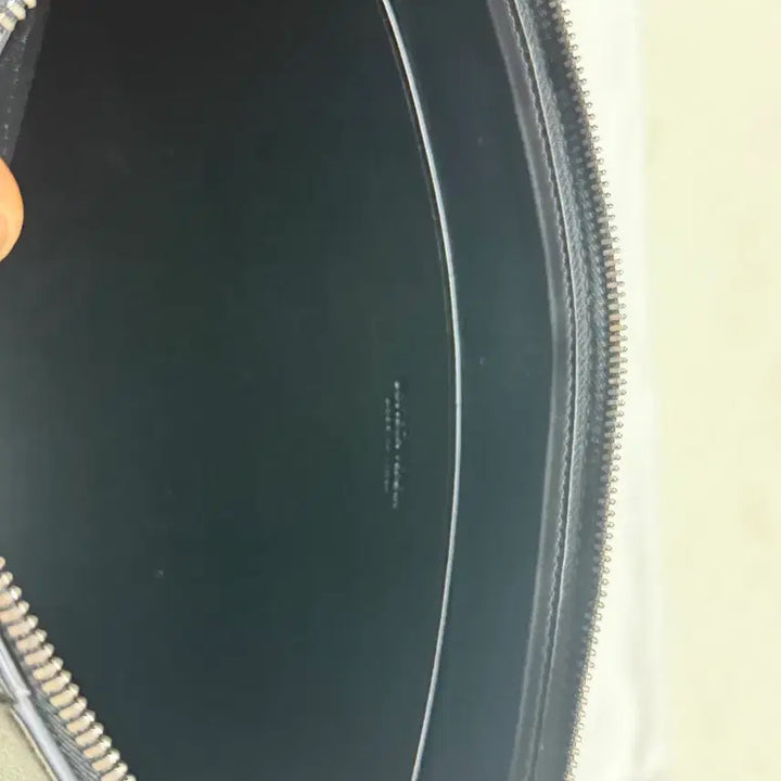 [BUNJANG] Bottega Veneta Cassette Clutch Bag L Black / 보테가베네타 카새트 클러치백 L