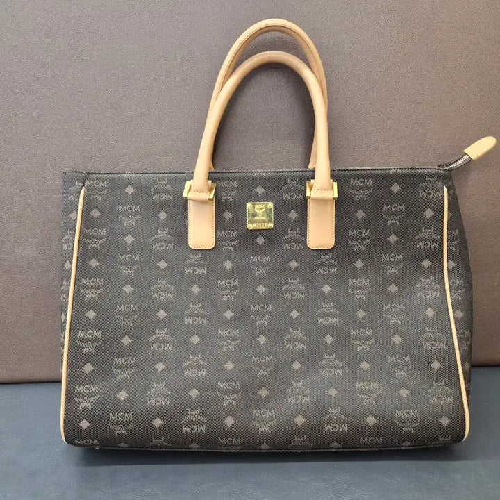 [BUNJANG] MCM Visetos School Tote Bag / MCM 비세토스 스쿨 토드백 상태 새상품급 정품