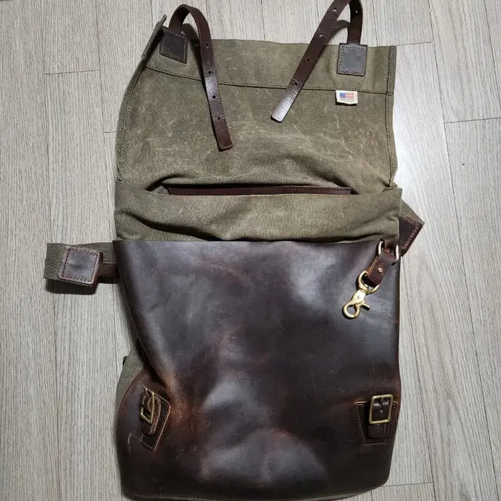 [SOLD OUT] 레드윙 와코타 위켄더 백팩 러프앤터프 가죽