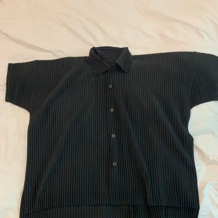 [BUNJANG] Homme Plissé Issey Miyake Half Sleeve Shirt Black / 옴므플리세 반팔 셔츠 블랙 2