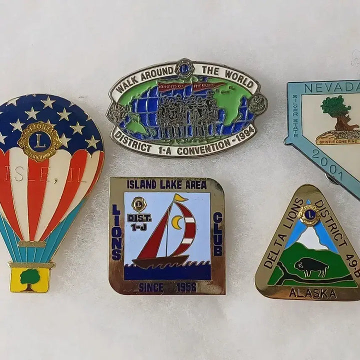 [BUNJANG] Vintage International Lions Clubs Commemorative Badge Set (5 Pieces) / 2.빈티지 수집품 국제 라이온스 클럽 기념품 뱃지 5P