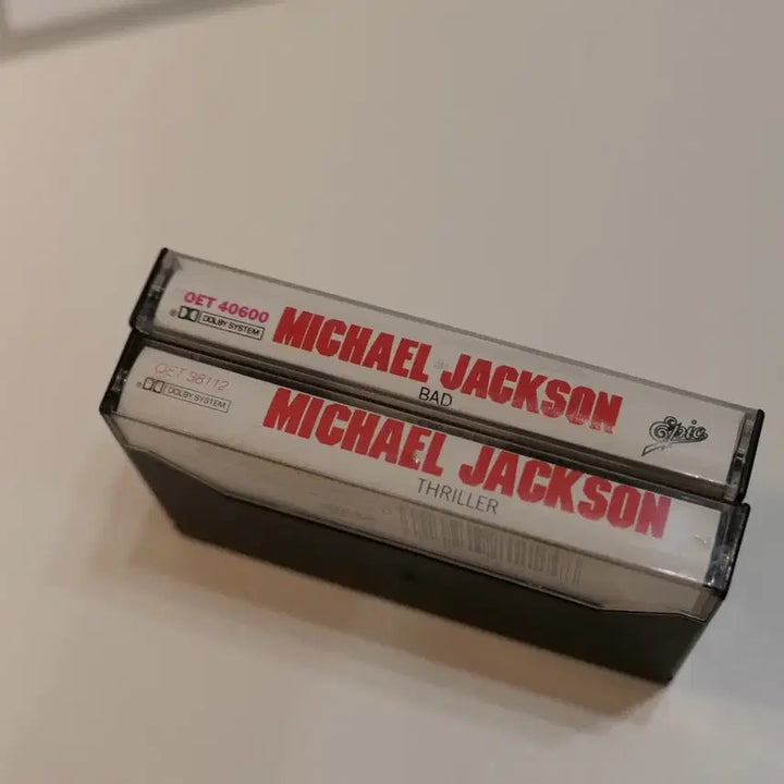 [BUNJANG] Michael Jackson Thriller &amp; BAD Cassette Bundle Set (US Original) / [카세트] 마이클잭슨 Thriller, BAD 일괄 (US 오리지널)
