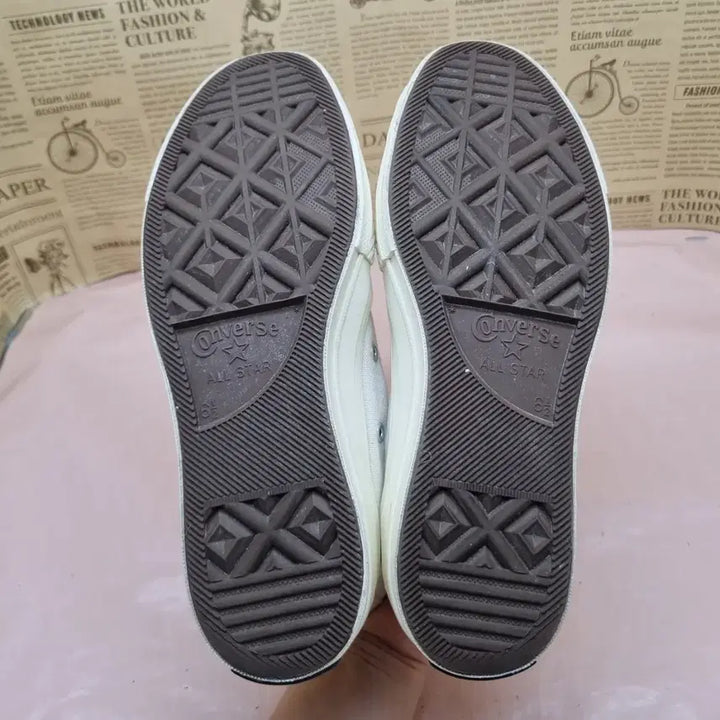 [BUNJANG] Converse Chuck 70 Vintage Natural High-Top Sneakers / 컨버스 척70 빈티지 네추럴 하이탑 250