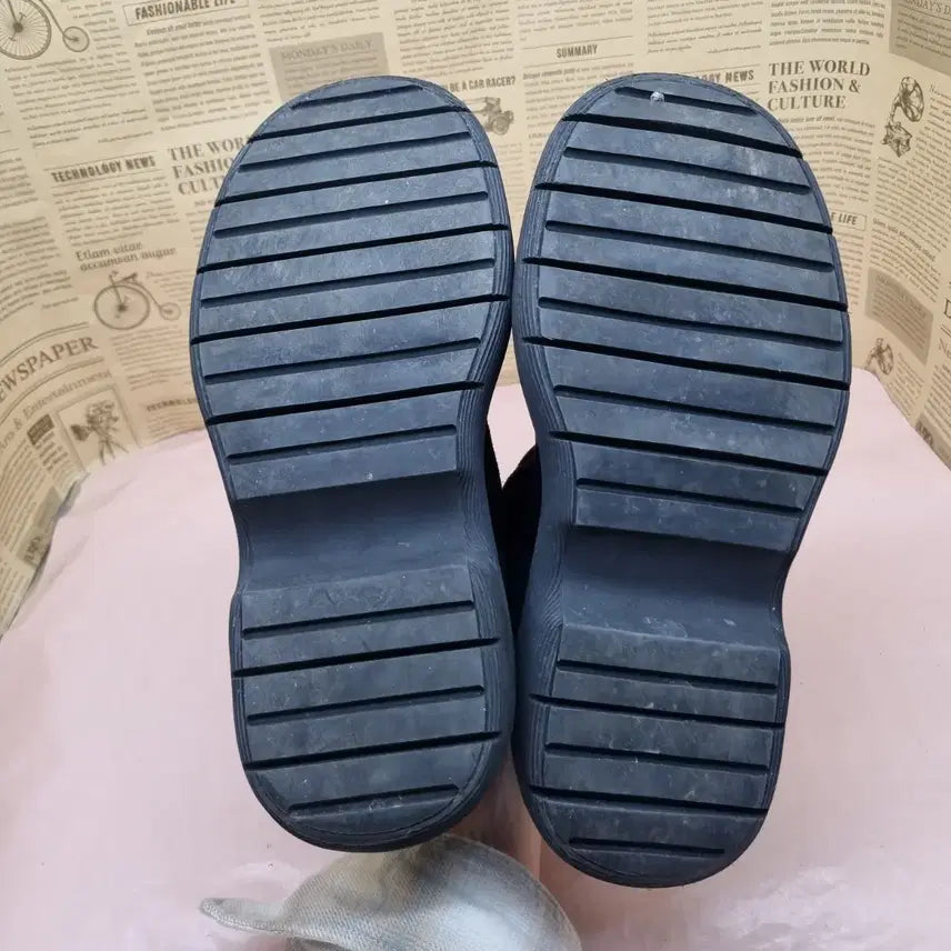 [BUNJANG] Il Corso Suede Oversoul Chelsea Boots 260 / 일꼬르소 스웨이드 오버솔 첼시부츠260