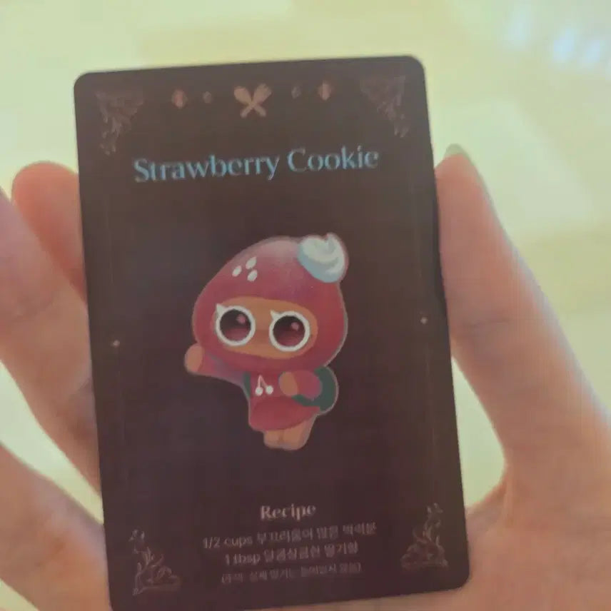 [BUNJANG] Cookie Run Cookie &amp; More Recipe Card Strawberry Cookie / 쿠키런 쿠키앤모어 레시피카드 딸기맛 쿠키 쿠킹덤