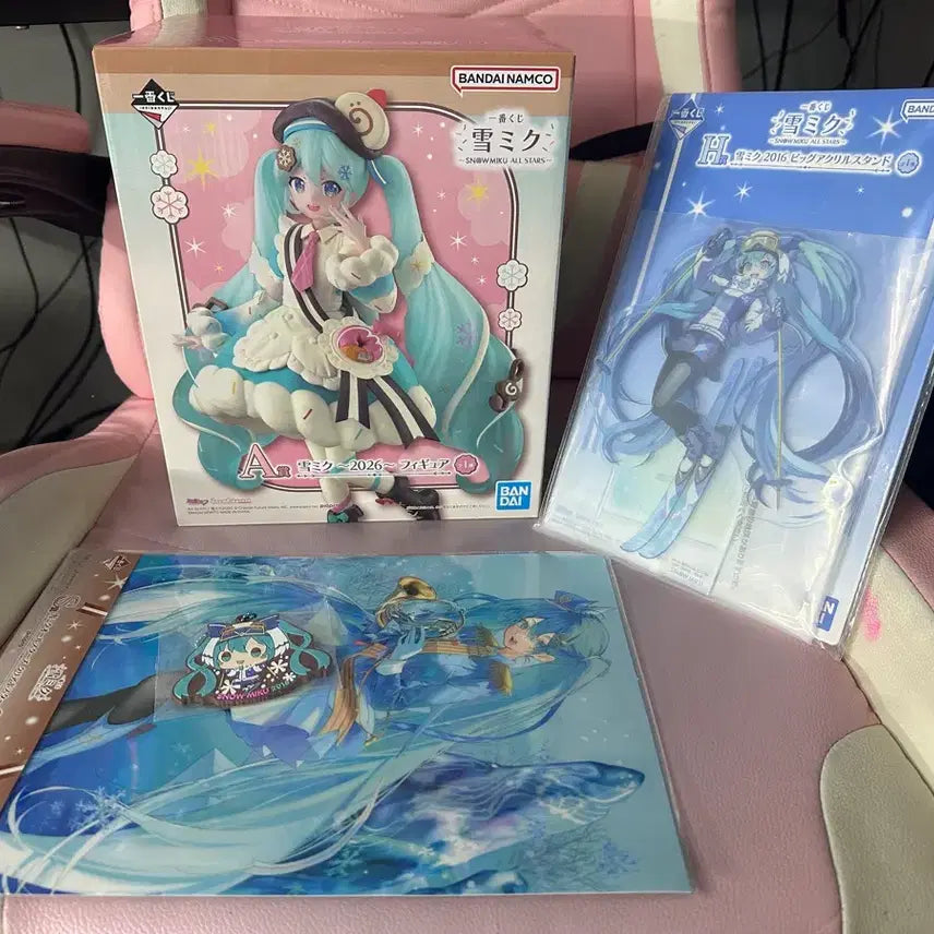 [BUNJANG] Hatsune Miku Prize Figure A with Acrylic Stand and Poster / 미쿠a상 하위상까지 같이드려요