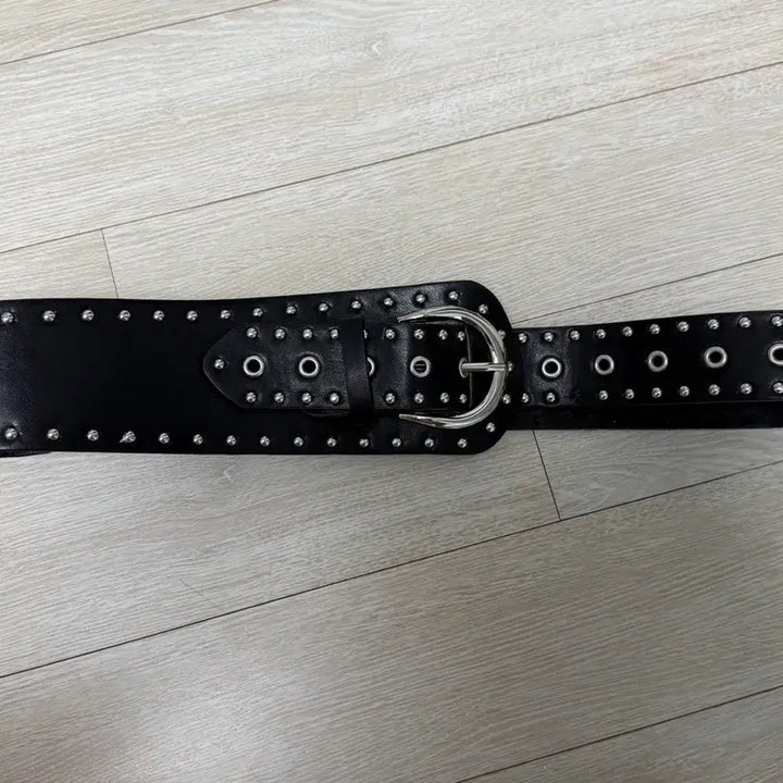[SOLD OUT] 빈티지 느낌 벨트 (남녀공용)