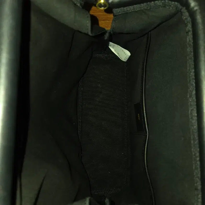 [BUNJANG] Osoi Brot Large Black Shoulder Bag / 오소이 브로트 라지 블랙 팝니다.