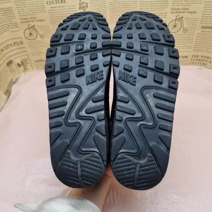 [BUNJANG] Nike Air Max 90 Triple Black Sneakers 265 / 나이키 에어맥스 90 트리플 블랙 운동화 265