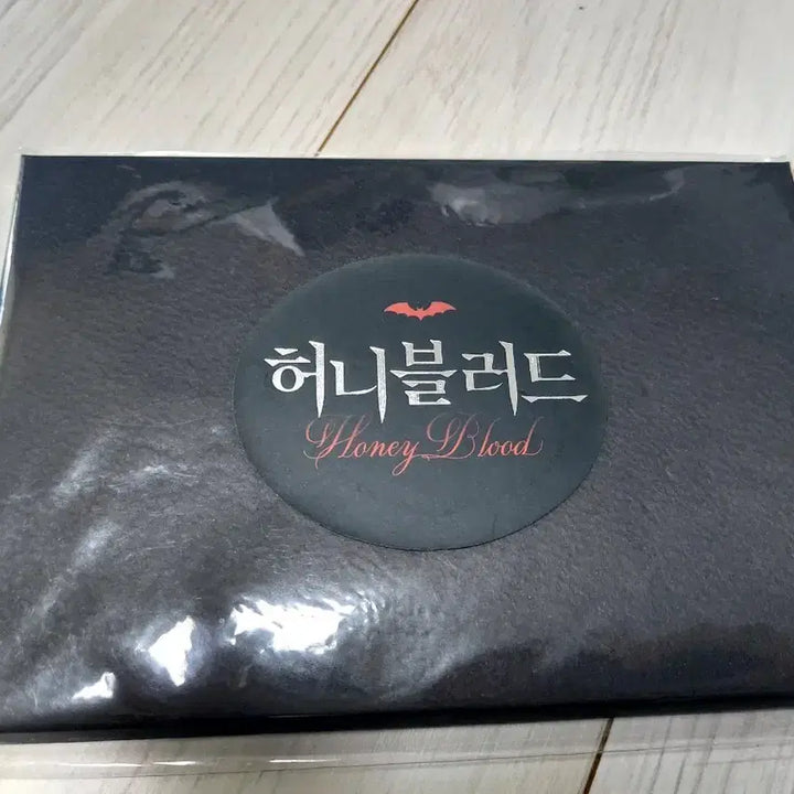 [BUNJANG] Honey Blood Webtoon Postcard Set (Sealed) / 웹툰 허니블러드 엽서세트