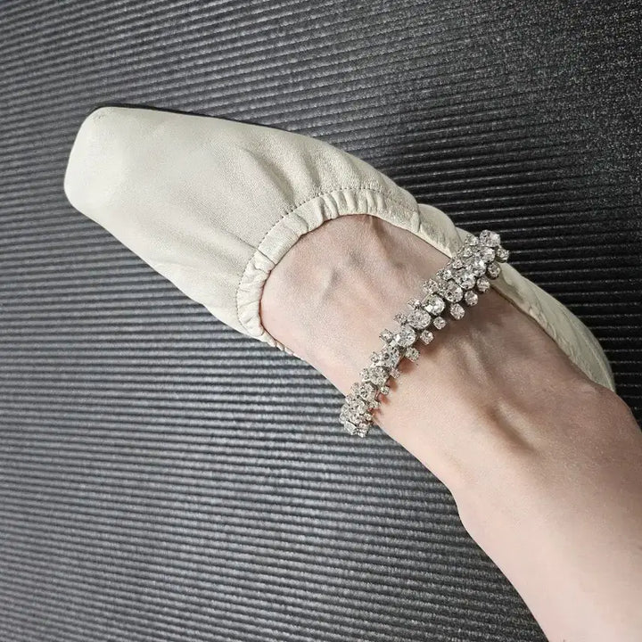 [BUNJANG] Jimmy Choo Ivory Crystal Flats / 지미추 아이보리 크리스탈 플랫 슈즈