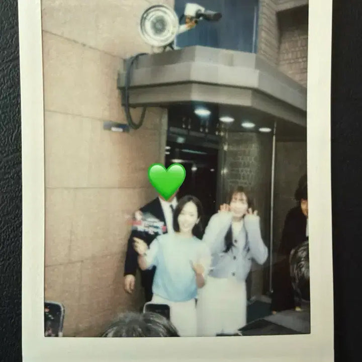 [BUNJANG] Han Ji-min Han Hyo-joo Polaroid Photo / 한지민 한효주 배우 폴라로이드 2605