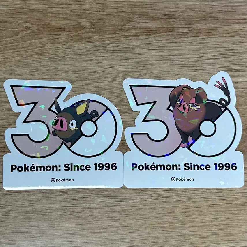 [BUNJANG] Pokemon 30th Anniversary Logo Sticker - Makudon, Perfudon / [포켓몬 30주년 기념 로고 스티커]맛보돈, 퍼퓨돈