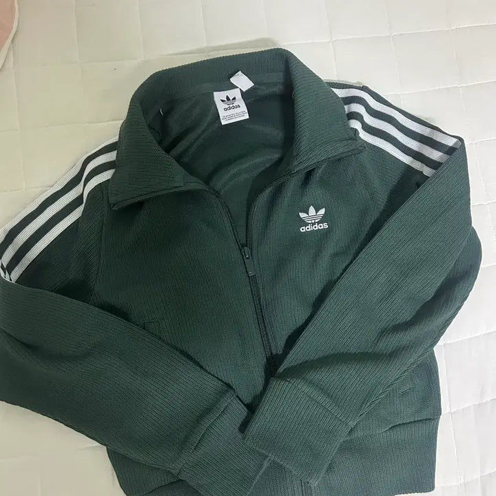 [BUNJANG] Adidas Knit Top Mineral Green S / 아디다스 져지 그린 트랙탑 니트탑