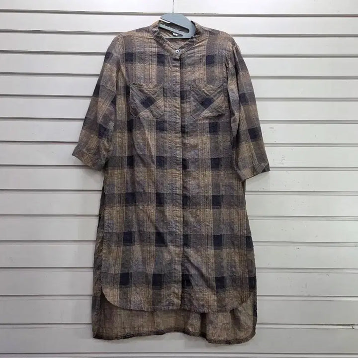 [BUNJANG] Checkered Side Slit Mandarin Collar 3/4 Sleeve Long Shirt / 체크 옆선트임 차이나카라 칠부소매 롱남방/보물찾기천사