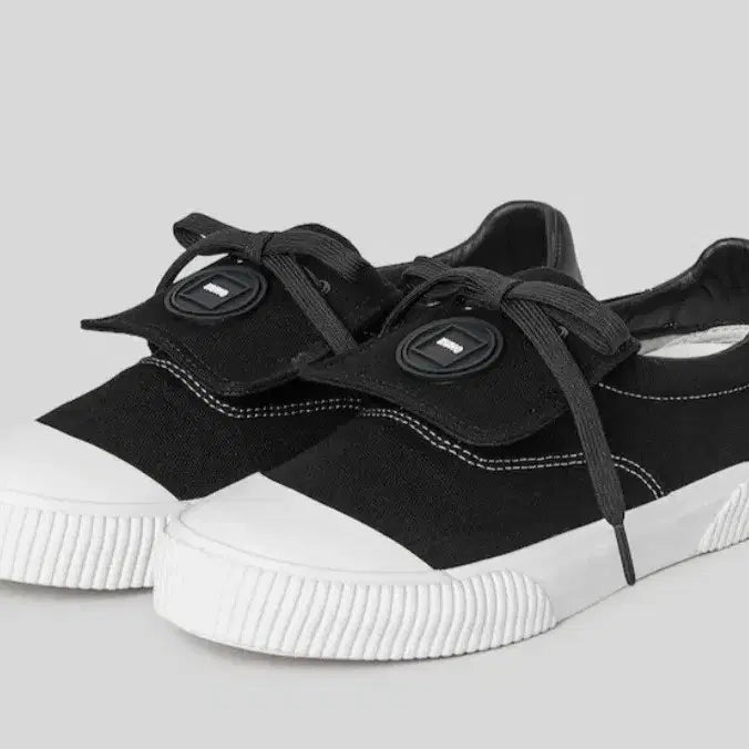 [BUNJANG] KUHO Canvas Flap Sneakers (240) / 구호 컨버스 플랩 스니커즈 (240)