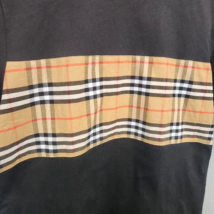 [BUNJANG] Burberry Black Check Short Sleeve T-Shirt / 버버리 블랙 체크 반팔 티셔츠