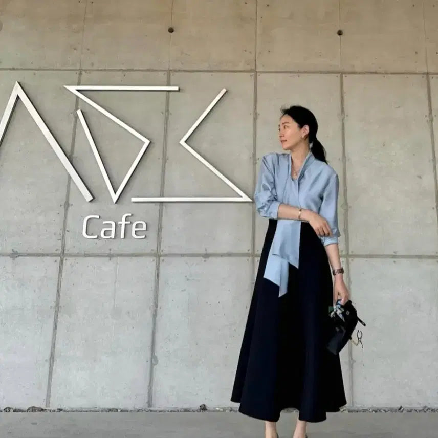 [BUNJANG] Jasmine K. Tie Blouse - Silk/Linen Blend / 자스민케이 타이 블라우스s/시에 오르 유메르 라밤바룸 그레이룸 어라운드율