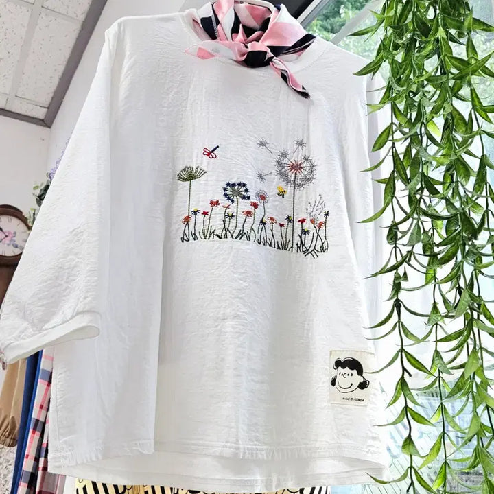 [BUNJANG] Ivory Embroidered 7-Sleeve T-Shirt (Size 77+) / [새상품]아이보리 자수 7부 티셔츠(77~)
