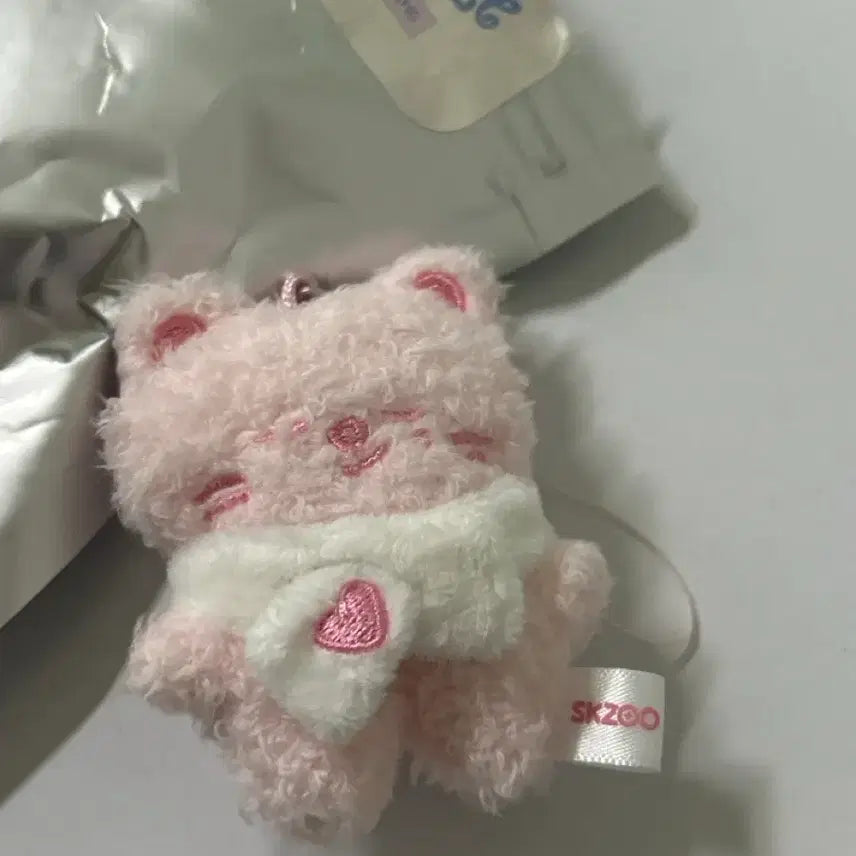 [BUNJANG] Jinnyret Strawberry SkiChu Secret Micro / 지니렛 딸기 스키주 시크릿 마이크로
