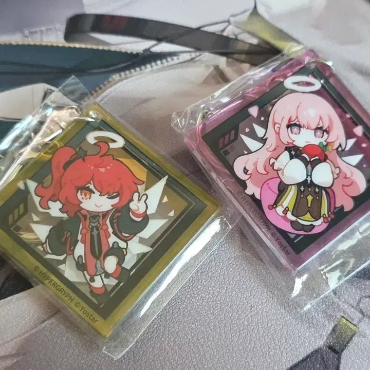 [BUNJANG] Arknights 6th Anniversary Cynthia &amp; Remuen Acrylic Keyring / 명일방주 6주년 신시아&amp;르무엔 아크릴키링 판매