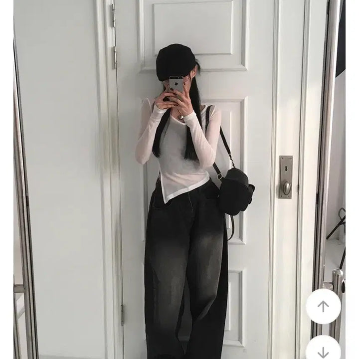 [BUNJANG] ModiMood Feeling Washing Side Pin Tuck Wide Black Denim / 모디무드 필링 워싱 사이드 핀턱 와이드 흑청