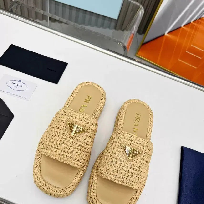 [BUNJANG] Prada Raffia Wedge Slippers Natural Material Women&