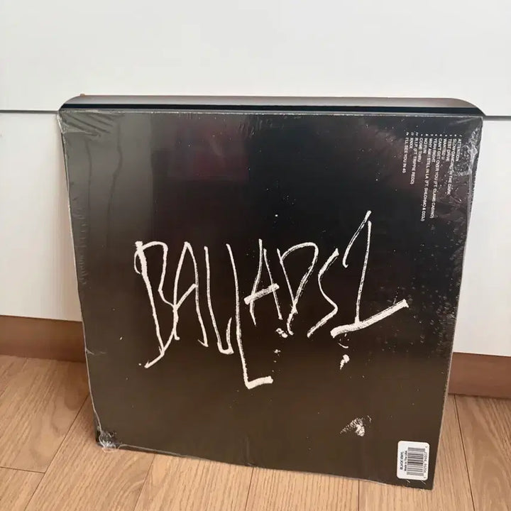 [BUNJANG] Joji Ballads 1 LP (Black Vinyl, Sealed) / 조지 발라드 lp 미개봉 joji ballads 1 lp
