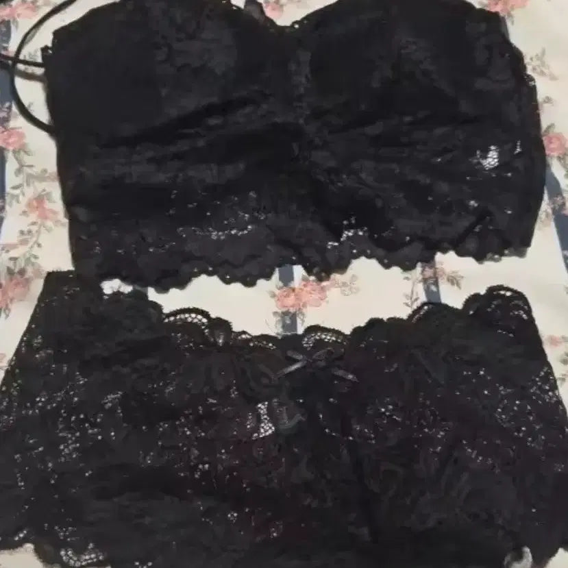 [BUNJANG] Black Lace Bralette Set / 블랙 레이스 브라렛 세트