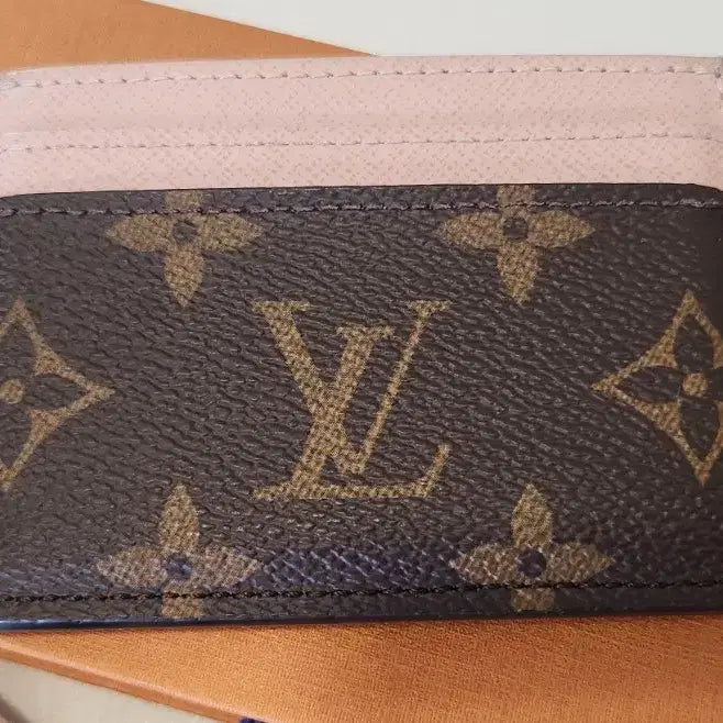 [BUNJANG] Louis Vuitton LV Charm Card Holder / 루이비통 LV 참 카드홀더