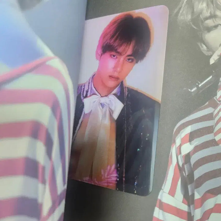 [BUNJANG] BTS V Wings Essay Book, Album, and Fan Set / 방탄 태형 뷔 입덕 시작  윙즈 에세이북 및 앨범 세트로 고고