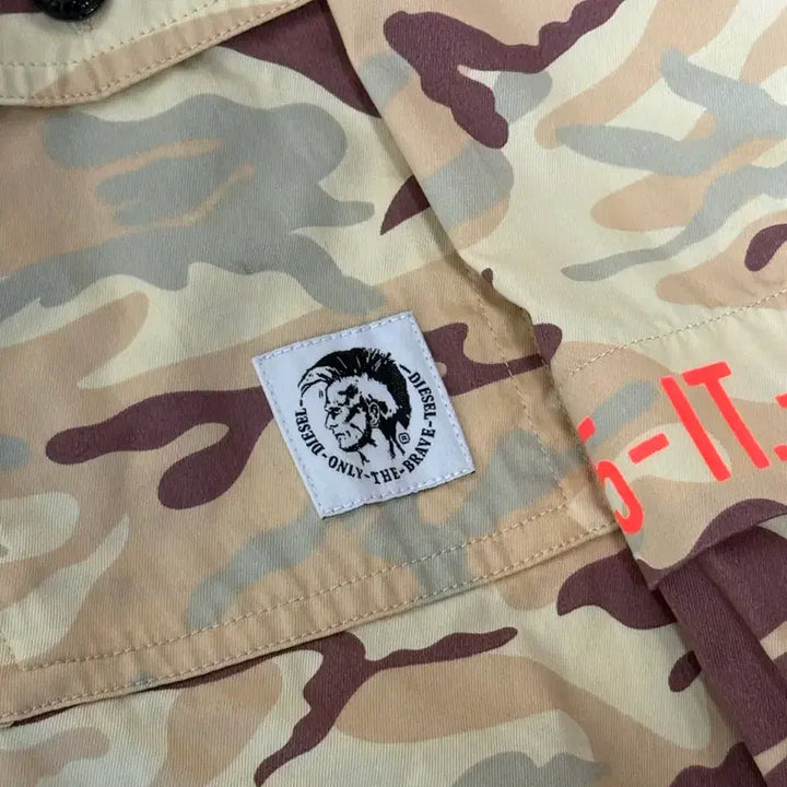 [BUNJANG] Diesel Camouflage Print Button-Up Shirt L / 디젤 카모 셔츠 L
