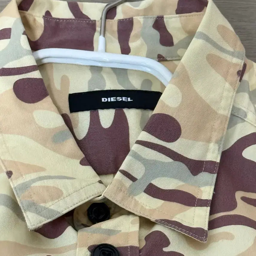 [BUNJANG] Diesel Camouflage Print Button-Up Shirt L / 디젤 카모 셔츠 L