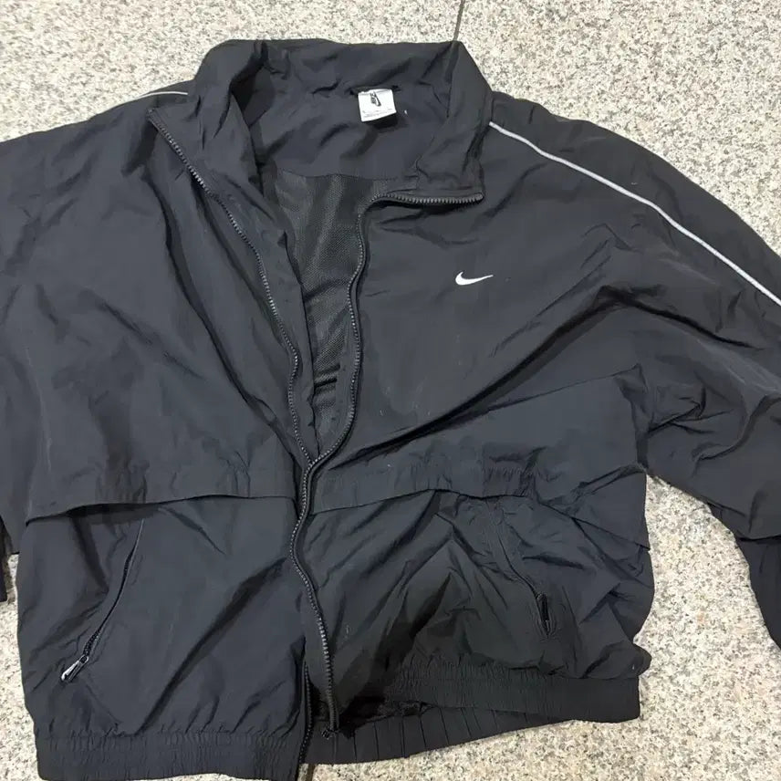 [BUNJANG] Nike NSW Solo Swoosh Track Jacket Black / 나이키 NSW 솔로 스우시 트랙 자켓 블랙