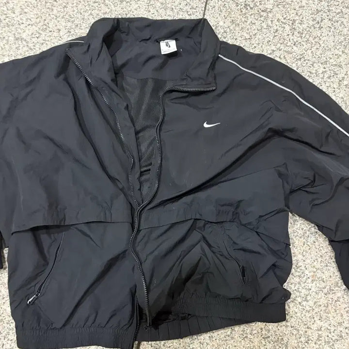 [BUNJANG] Nike NSW Solo Swoosh Track Jacket Black / 나이키 NSW 솔로 스우시 트랙 자켓 블랙